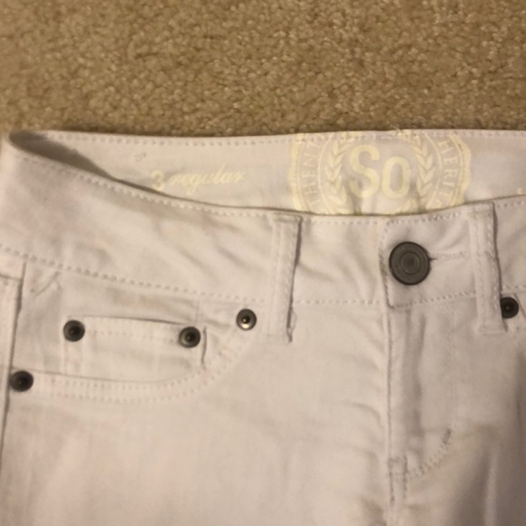 SO: NWOT White Skinny Jeans Size 3 - Picture 3 of 5